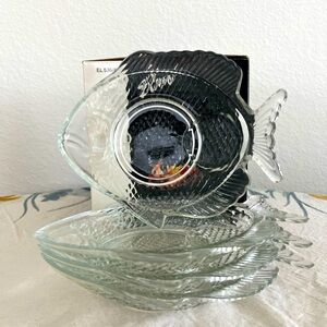 Vintage Elan Set of 4 Fish Plates and sauce cups, original box